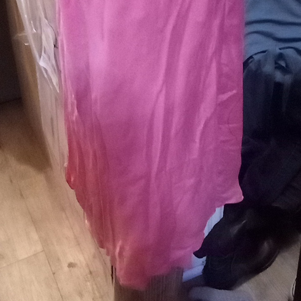GUC: 90's VINTAGE NEIMAN MARCUS; CORAL PINK 100% SILK MAXI NEGLIGEE DRESS! - Picture 12 of 12